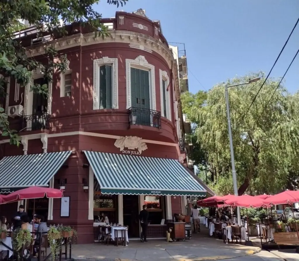 Don Julio, El restaurante de carnes