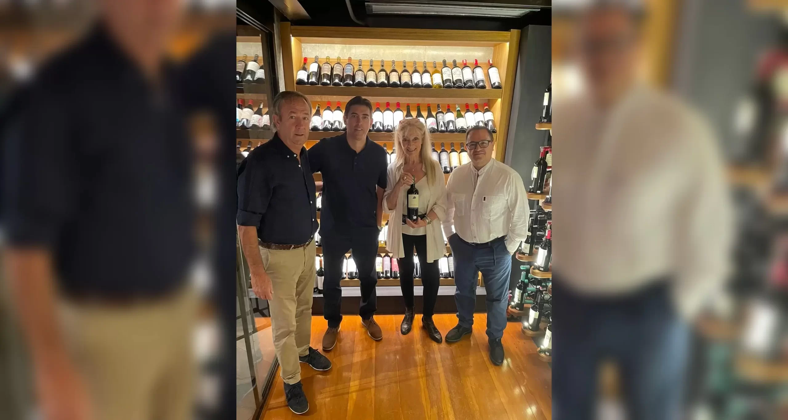 Mauricio Zamora en Buenos Aires en un evento de vinos