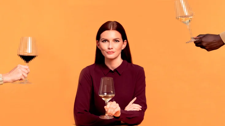 Campaña que busca evitar el consumo abusivo y apreciar al máximo la historia y cultura que contiene cada copa de vino.