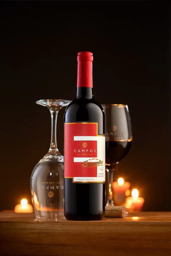 Campos de Solana con una propuesta muy placentera para San Juan con el vino el arte del Encuentro y amigos.