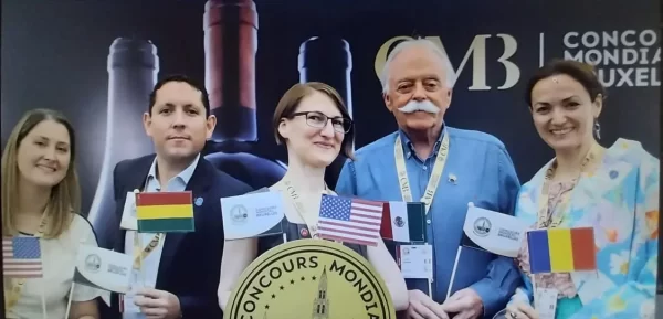 Luchito Guzmán, organizador del WineFest, presente en el Concours Mondial de Bruxelles 2024 realizado en México.