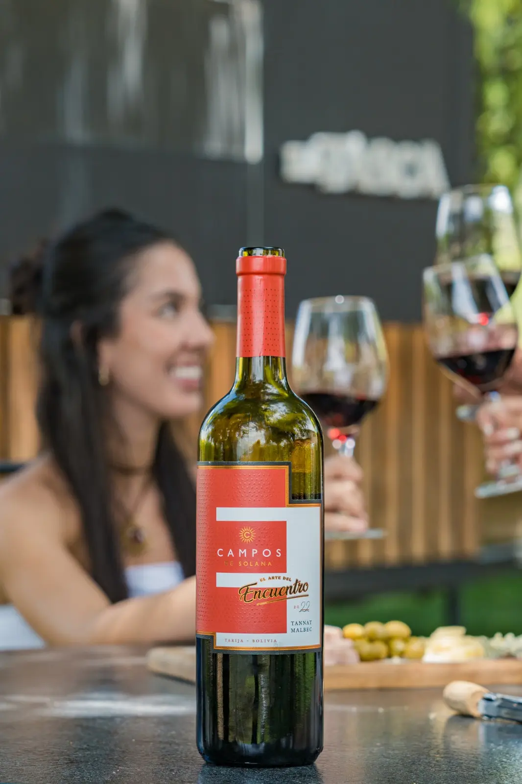 Encuentro, ideal para un junte entre amigos y amigas.