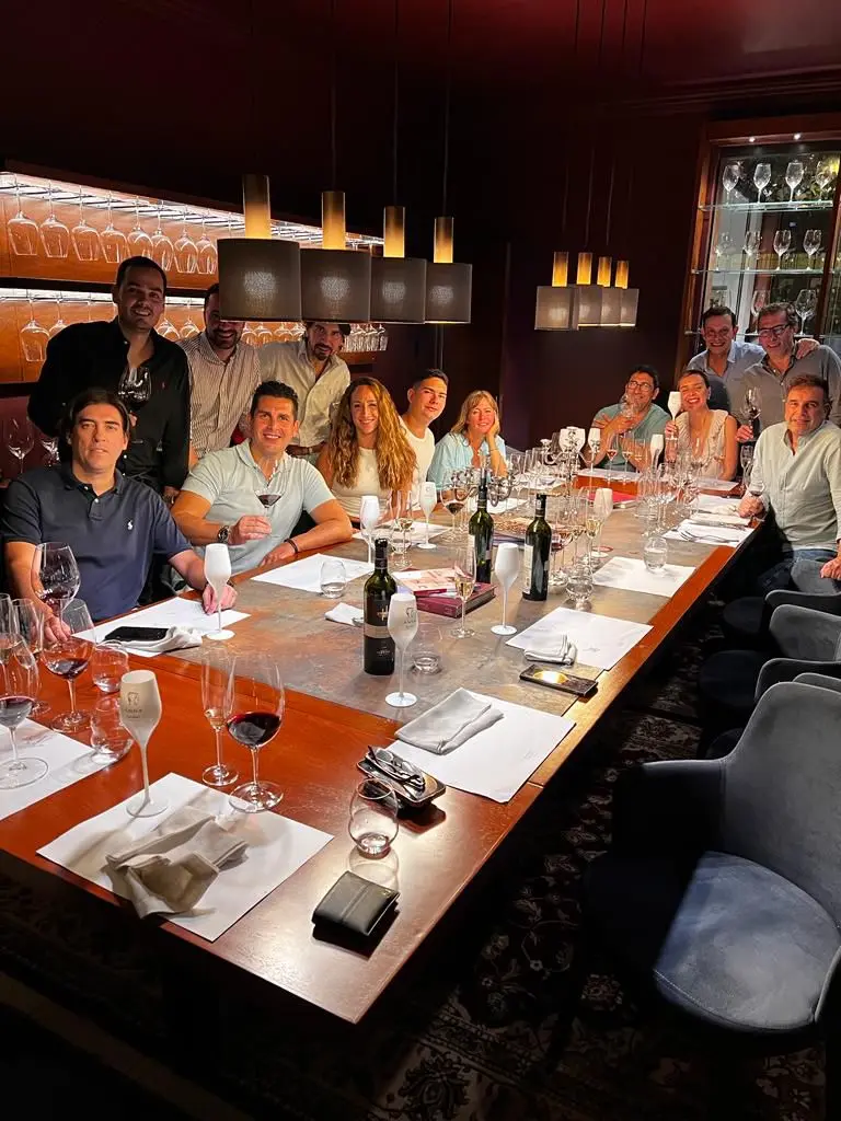 La Academia del Vino Santa Cruz pronto en Tarija. Un espacio dedicado a la formación de los jóvenes en el mundo del vino con salidas laborales garantizadas.