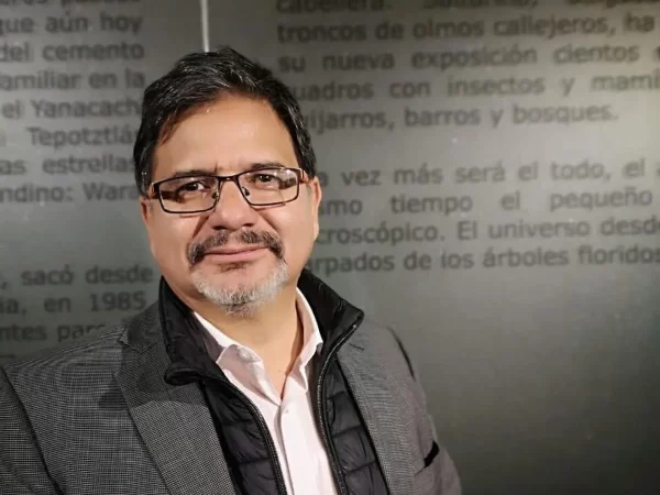 Gonzalo Chávez, analista económico, alienta el impulso del turismo en Bolivia, como un sector clave para el futuro del país.