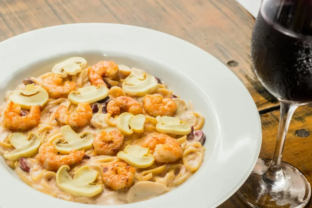 Con los mariscos se busca que el vino potencie los sabores de mar o río.