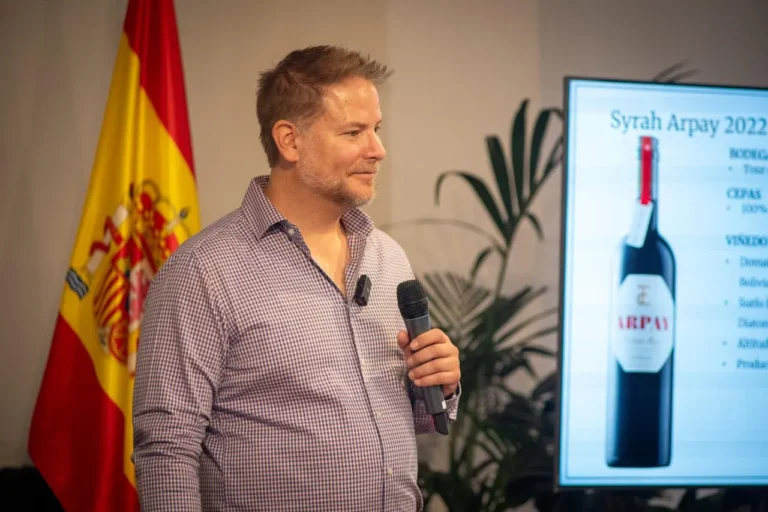 Tras el éxito en España, la promoción del vino producido en Bolivia prepara su próximo destino, una cata similar se realizará pronto en Francia.