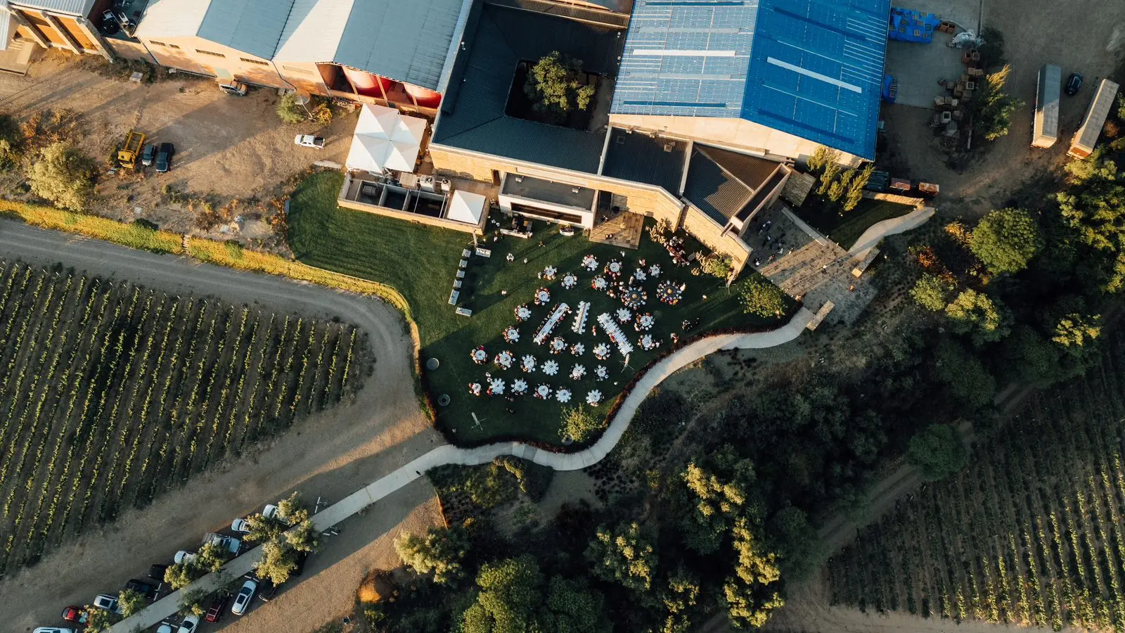 La campaña, titulada “Si hubieras nacido en otro país”, es un homenaje audiovisual que invita a redescubrir lo que nos hace únicos y sentir orgullo por nuestras raíces.