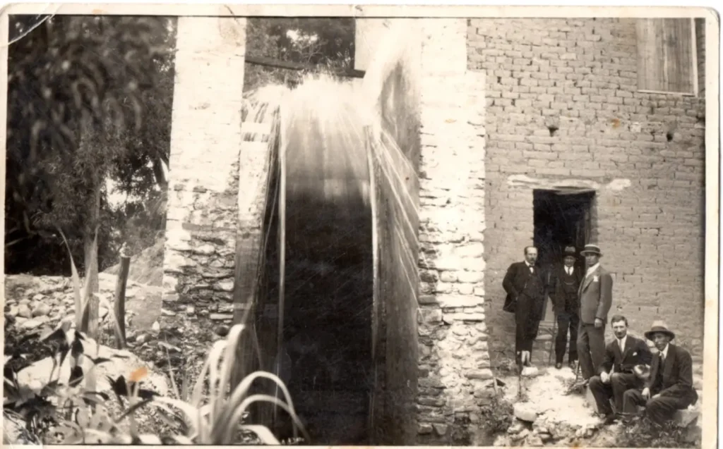 Momento justo antes de largar el agua y a los segundos después.