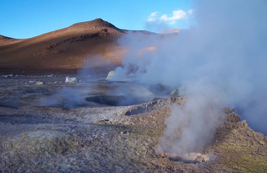 Bolivia intuye hace tiempo que su mayor desafío no es despertar el interés del mundo, sino estar lista para recibirlo