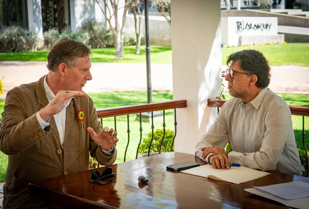 ¿Vinos en Bolivia?, entonces necesitas gente creíble, Masters of Wine y buenos periodistas, para ampliarlo al mundo.